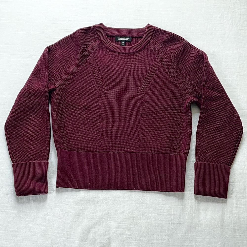 100% extra fine merino wool banana republic sweater